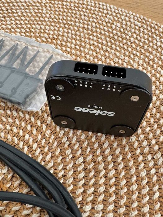 Saleae Logic Analyser Logic 8