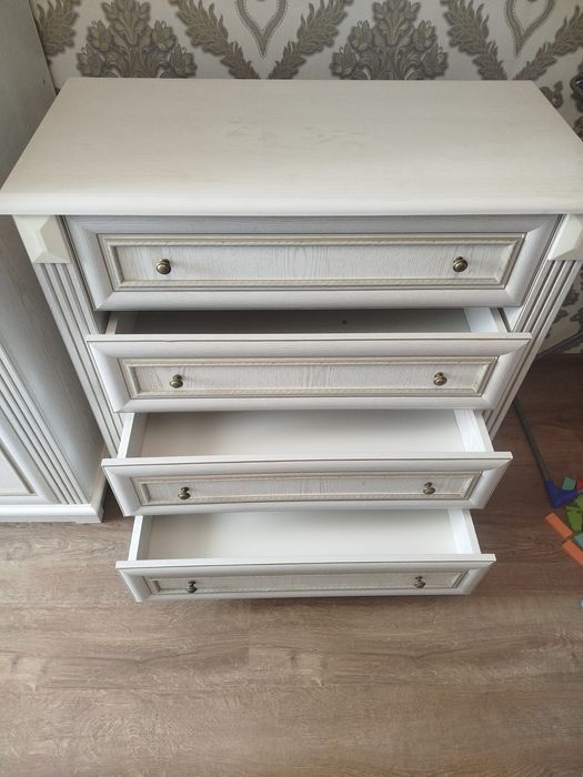 Комод для одежды