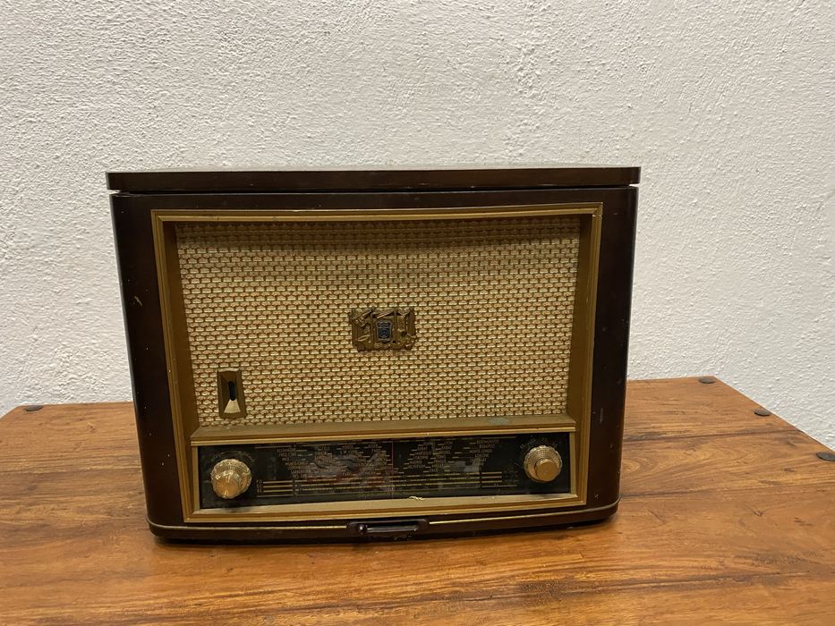 Старо  лампово радио “Nordmende”, Германия