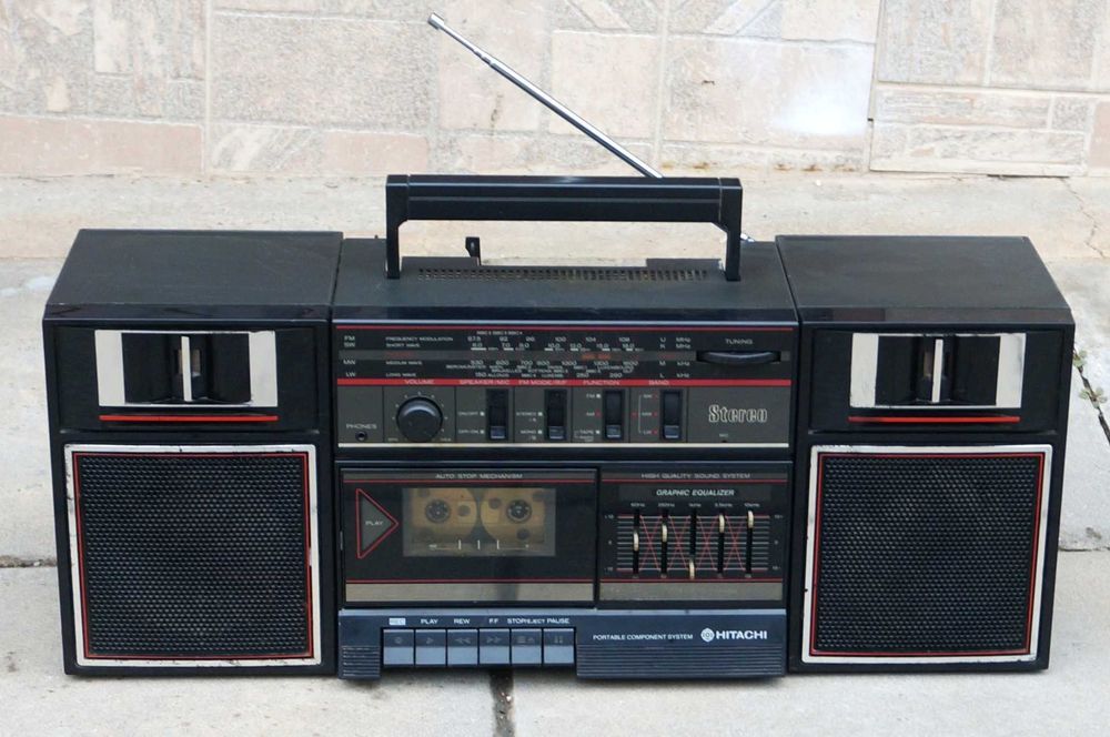 Сервизирани радиокасетофони,в отлично състояние