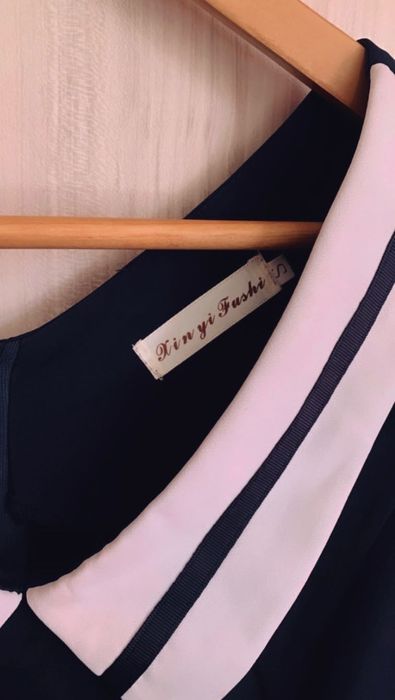 Рокля S размер, в отлично състояние