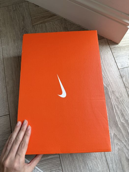 Мужские кроссовки