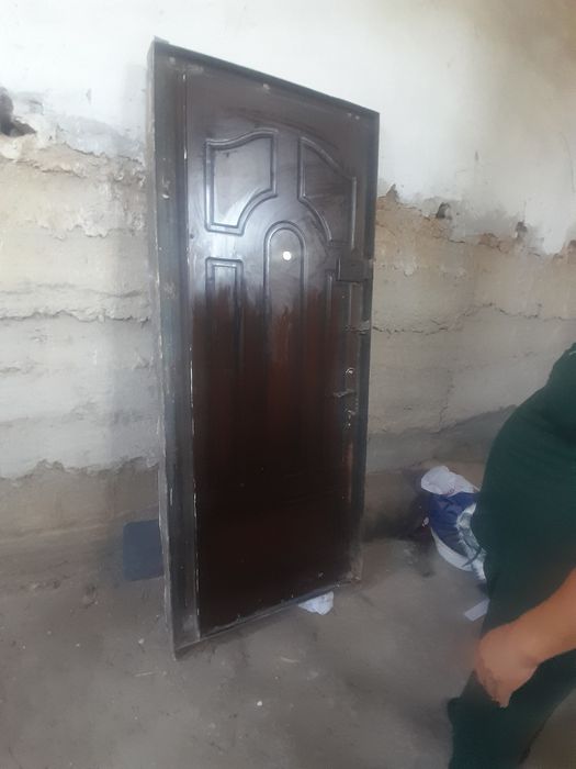 Temir eshikMDF blan qoplanga