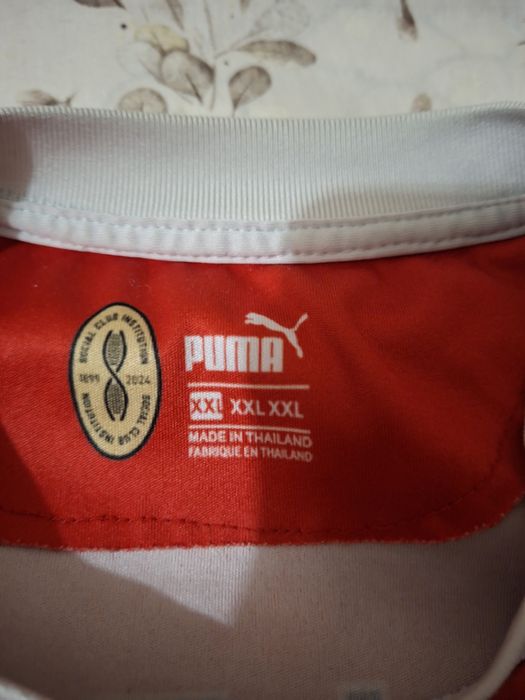 Тениска на Manchester City и на Milan