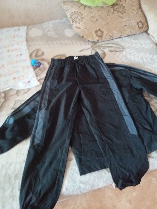 Спортивный костюм