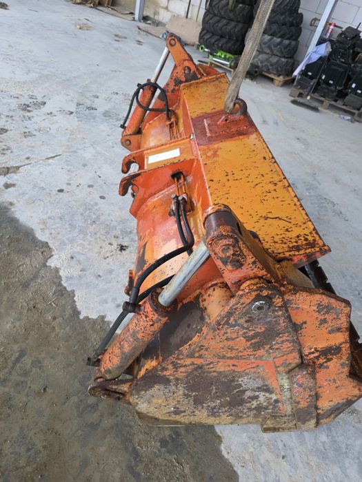 Cupa multifunctionala  tractor ,buldoexcavator