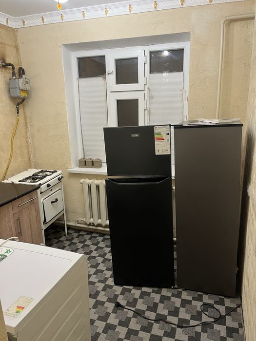 Kv sotiladi 1 xonali