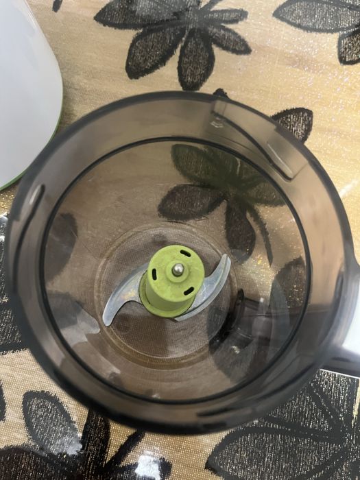 Aparat de gatit cu abur si blender