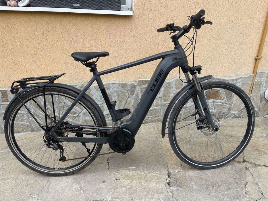 Електрически велосипед Cube