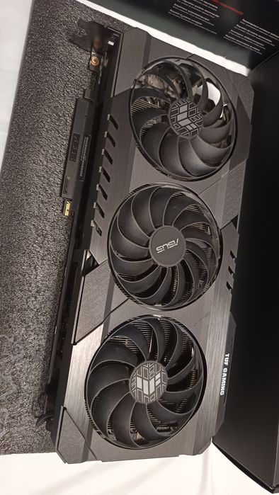 ASUS TUF Gaming Radeon RX 6800 16GB OC GDDR6 256bit