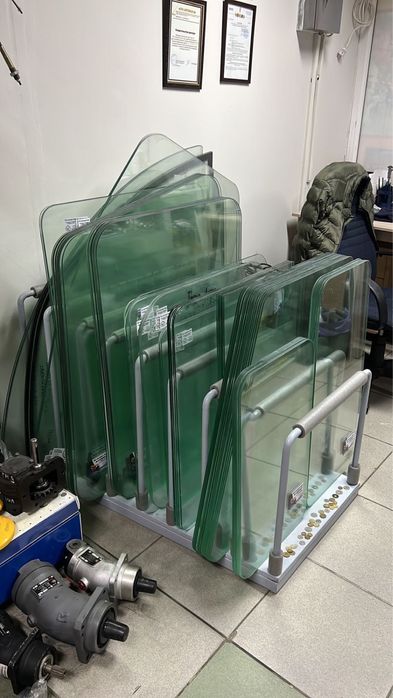 Стёкла на кабину крановщика