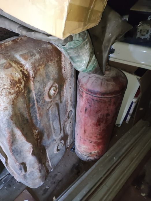 Продам  газовые баллоны