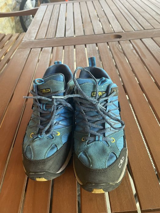 Туристически обувки