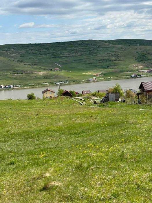 teren in Campenesti