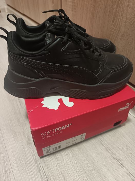 Дамски кожени маратонки PUMA размер 38,5