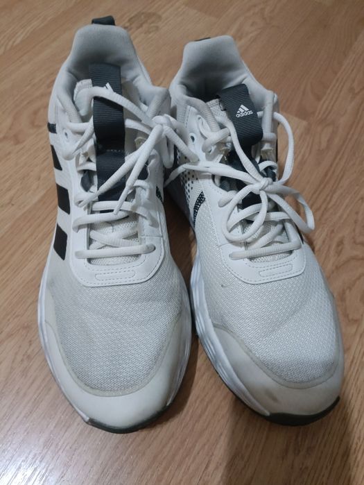 Adidas оригинал кроссовки 44 раз