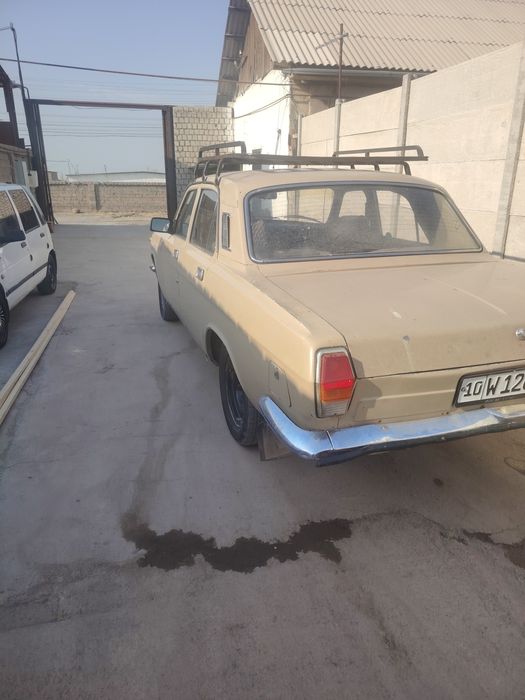 Volga 24 10 sotiladi