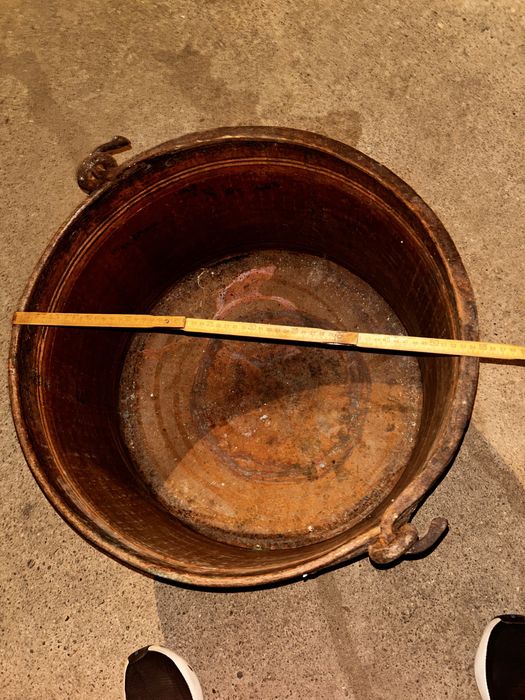 Căldare si accesorii din cupru masiv, lucrate manual anii 80