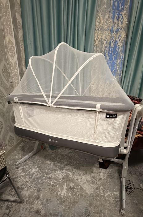 Продам кроватку-манеж