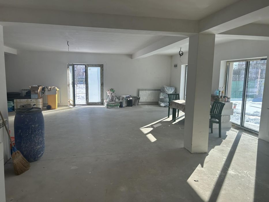 Inchiriez spatiu comercial , Mihail Kogalniceanu