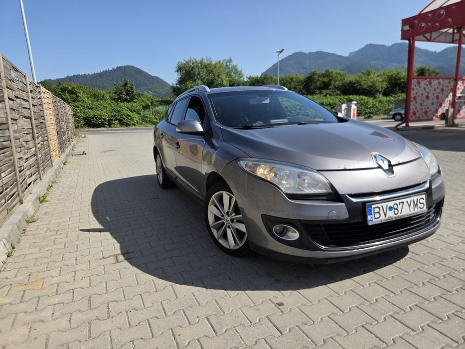 RENAULT Megane