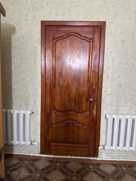 Продам междукомнатные двери б/у 2000 тг