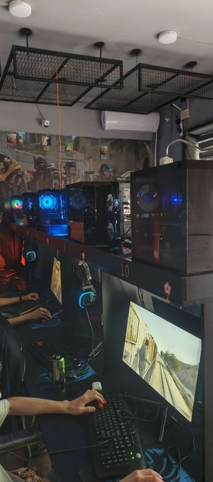 Kompyuterlar sotiladi 10 ta