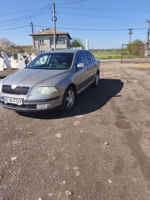 Vând Skoda Octavia 2