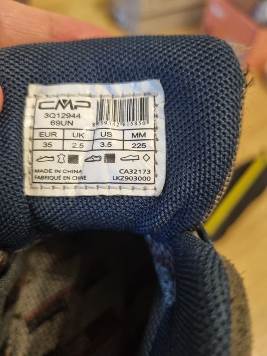 Ghete impermeabile piele CMP marime 35