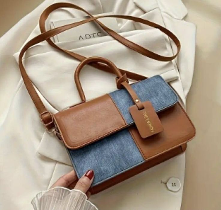 Дамска чанта деним и еко кожа -нова
Описание: