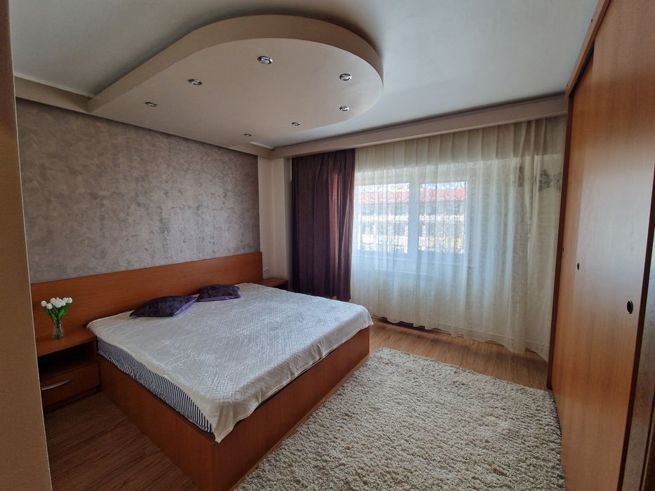 Apartament de închiriat pe Calea lui Traian, Lenin Sud (Politie)