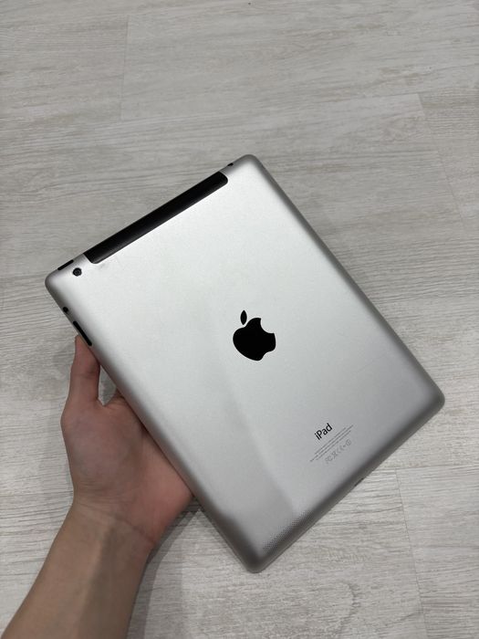 Срочно продам iPad 4.