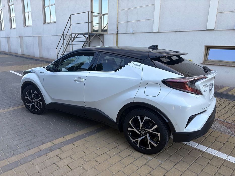 Toyota C-HR Unic proprietar in romania