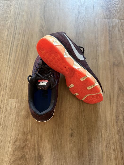 Оригинални маратонки Nike
