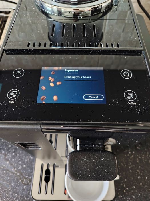 Espressor automat De’Longhi Rivelia EXAM440.55.B, 18 bauturi,Latte