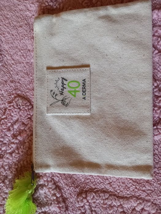 Плажни чанти и несесери