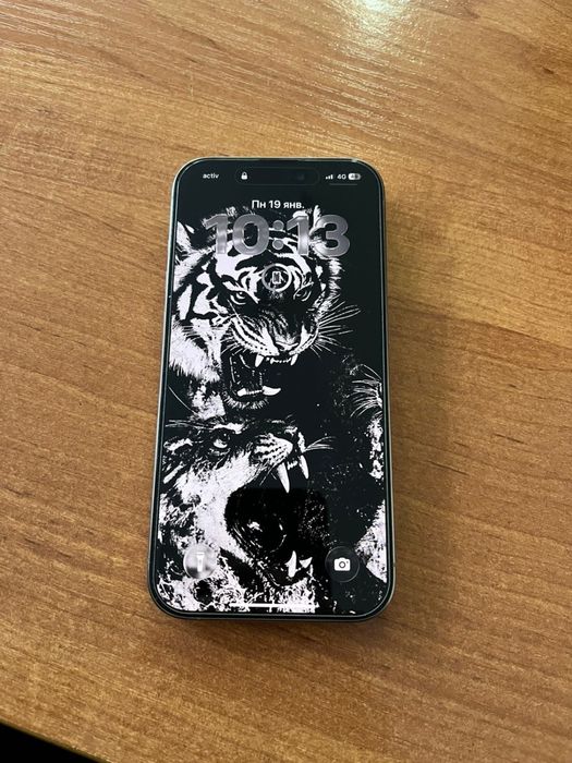 Продам айфон 15 про