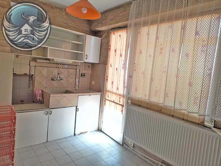 Продава се Двустаен апартамент в Разград, Лудогорие - 60 кв.м за 935 €/кв.м - Снимка #2