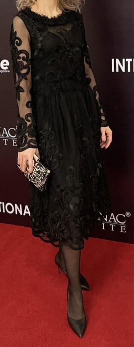 Прокат вечерних платьев, украшений