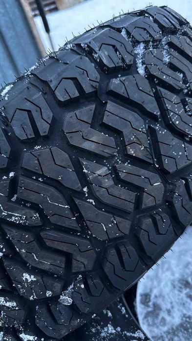 Продам шины грязевые