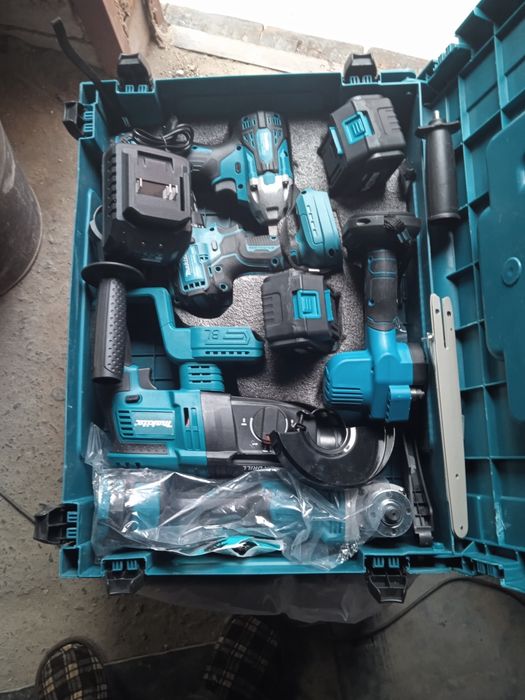 Продам набор 5в1