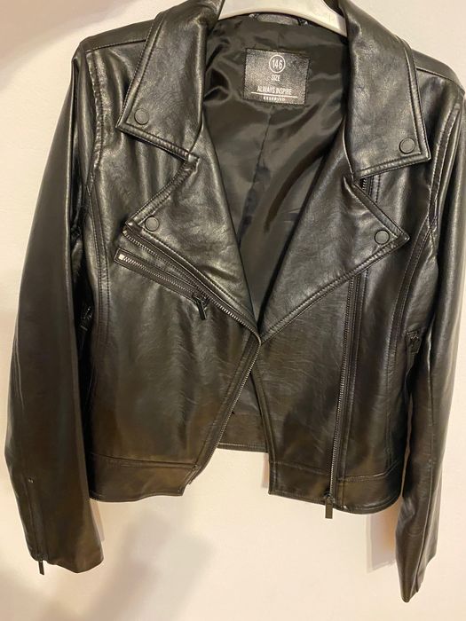 Geaca imitatie piele fete