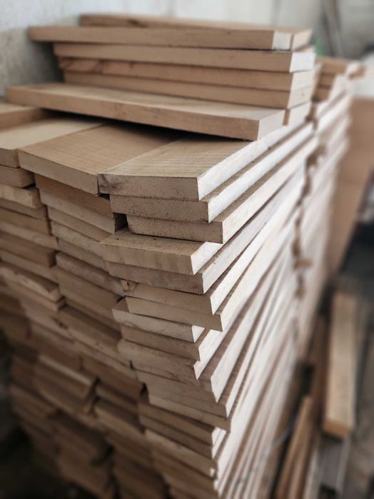 Frize pentru parchet nefinisat fag aburit, uscat, 60x15x2.3 cm