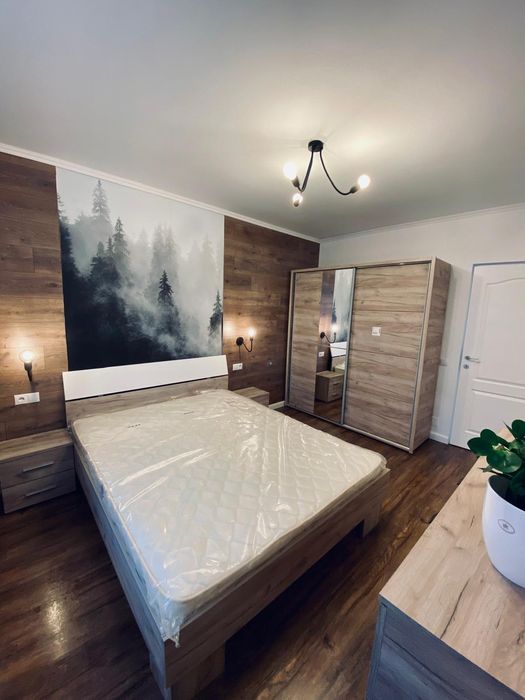 Gletuit/Tencuit/zugravit/Amenajari interioare