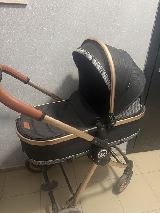 Коляска для ребенка