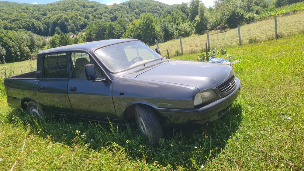 Vând camioneta dacia