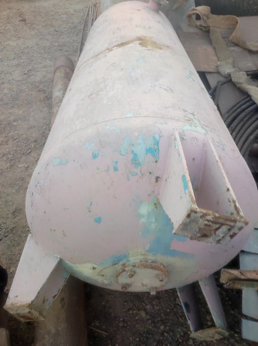 Емкост Цистерна риссевер сотилади