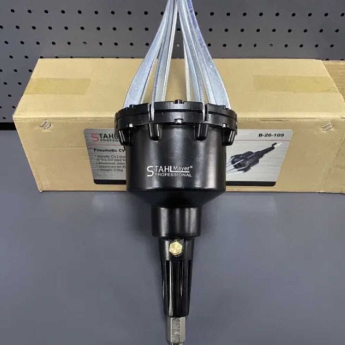 Пневматични скоби за поставяне на маншоните на полуоските StahlMayer