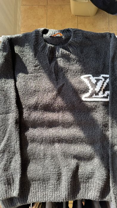 Louis Vuitton пуловер размер М/Л