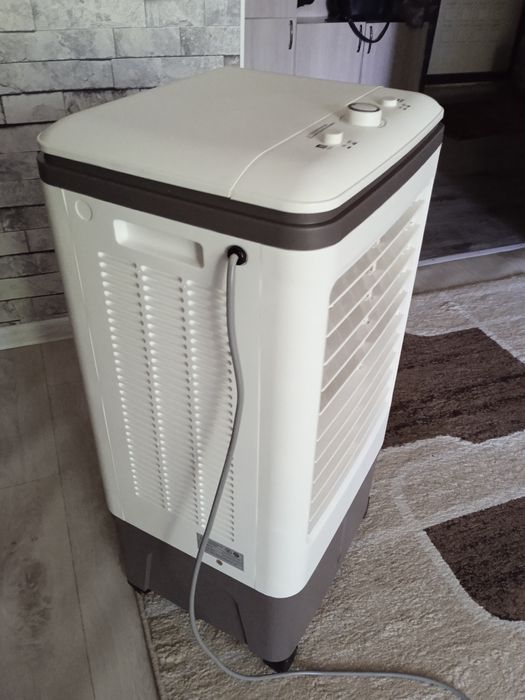 Охлаждающий вентилятор